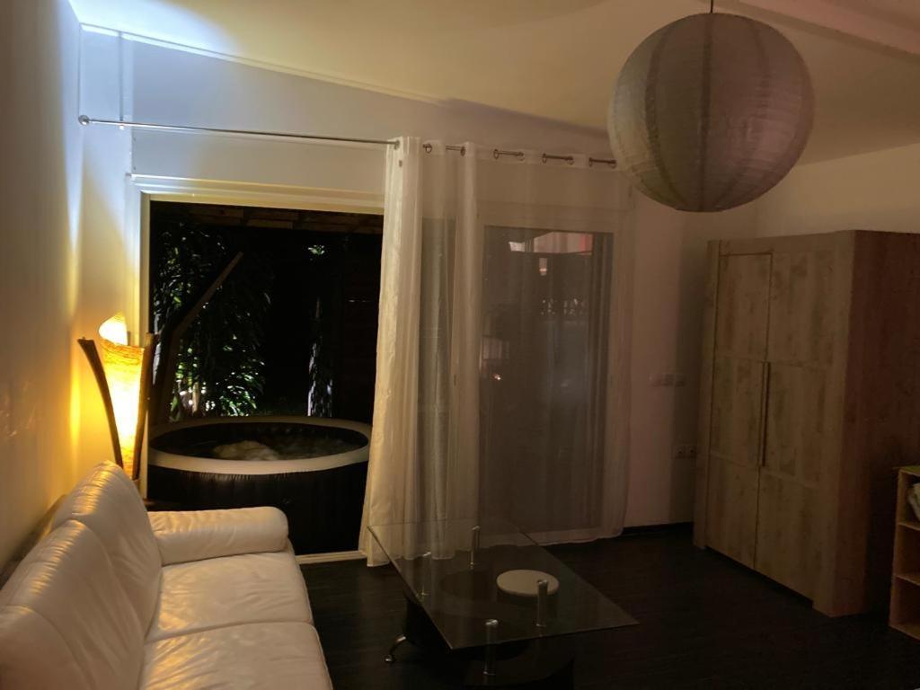 Appartement Un Jour Ailleurs à Saint Pierre Extérieur photo
