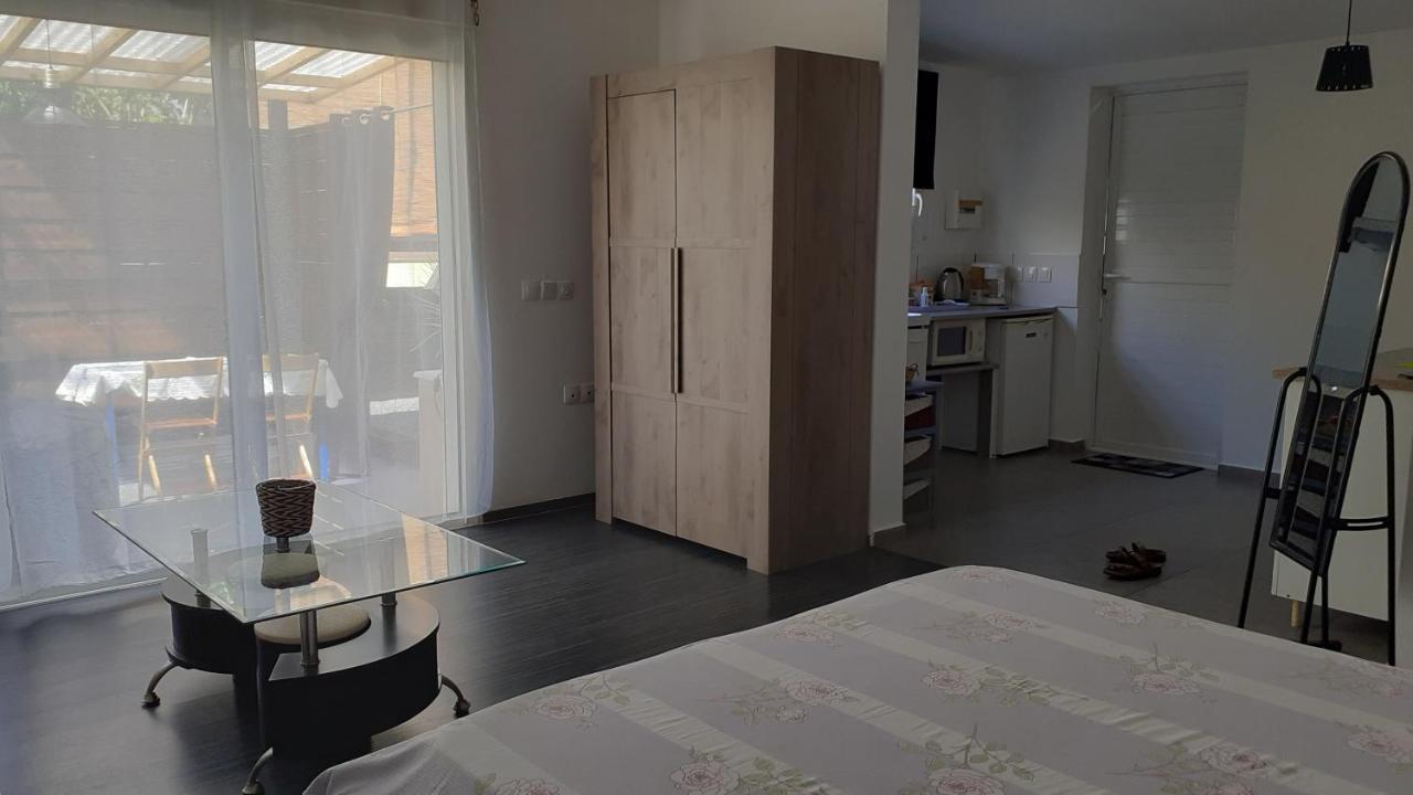 Appartement Un Jour Ailleurs à Saint Pierre Extérieur photo