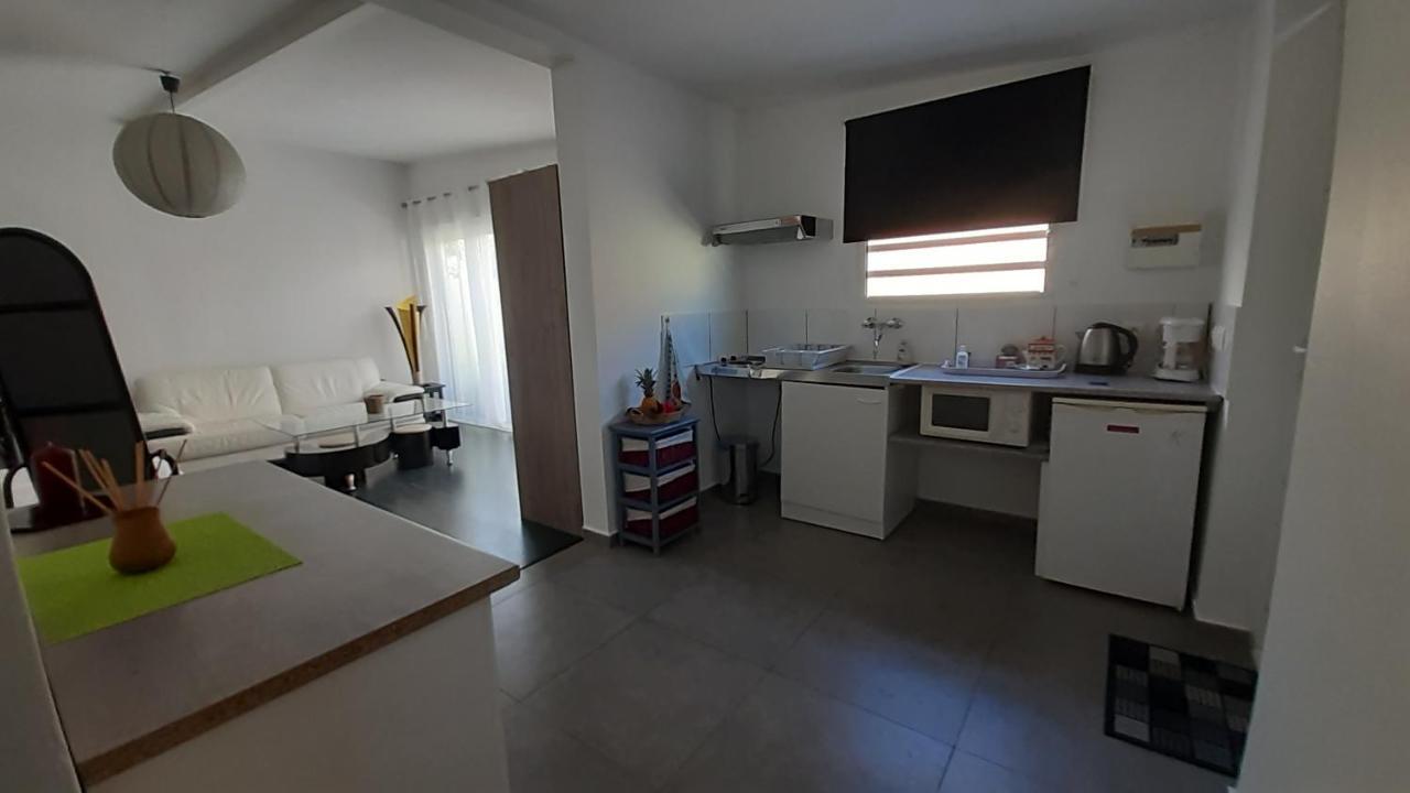 Appartement Un Jour Ailleurs à Saint Pierre Extérieur photo